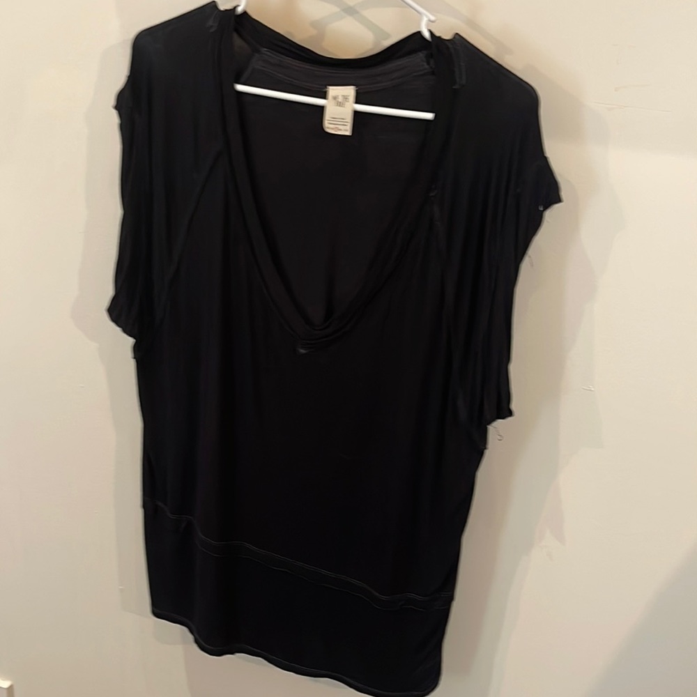 We the Free tee black